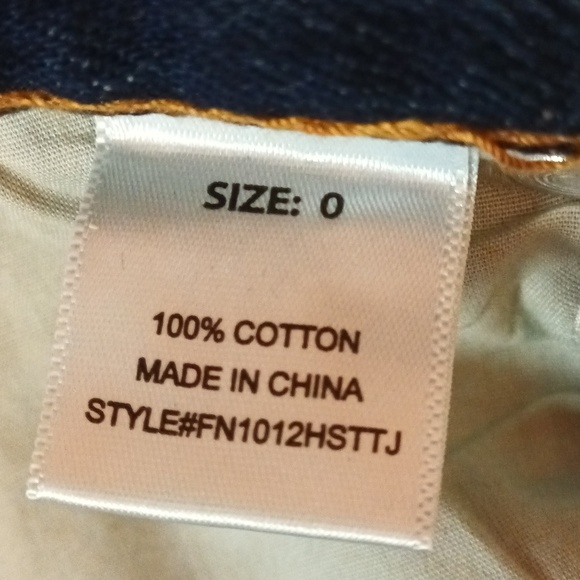NEW jeans dark wash cross closure button fly straight leg flattering size 0 - Picture 10 of 10
